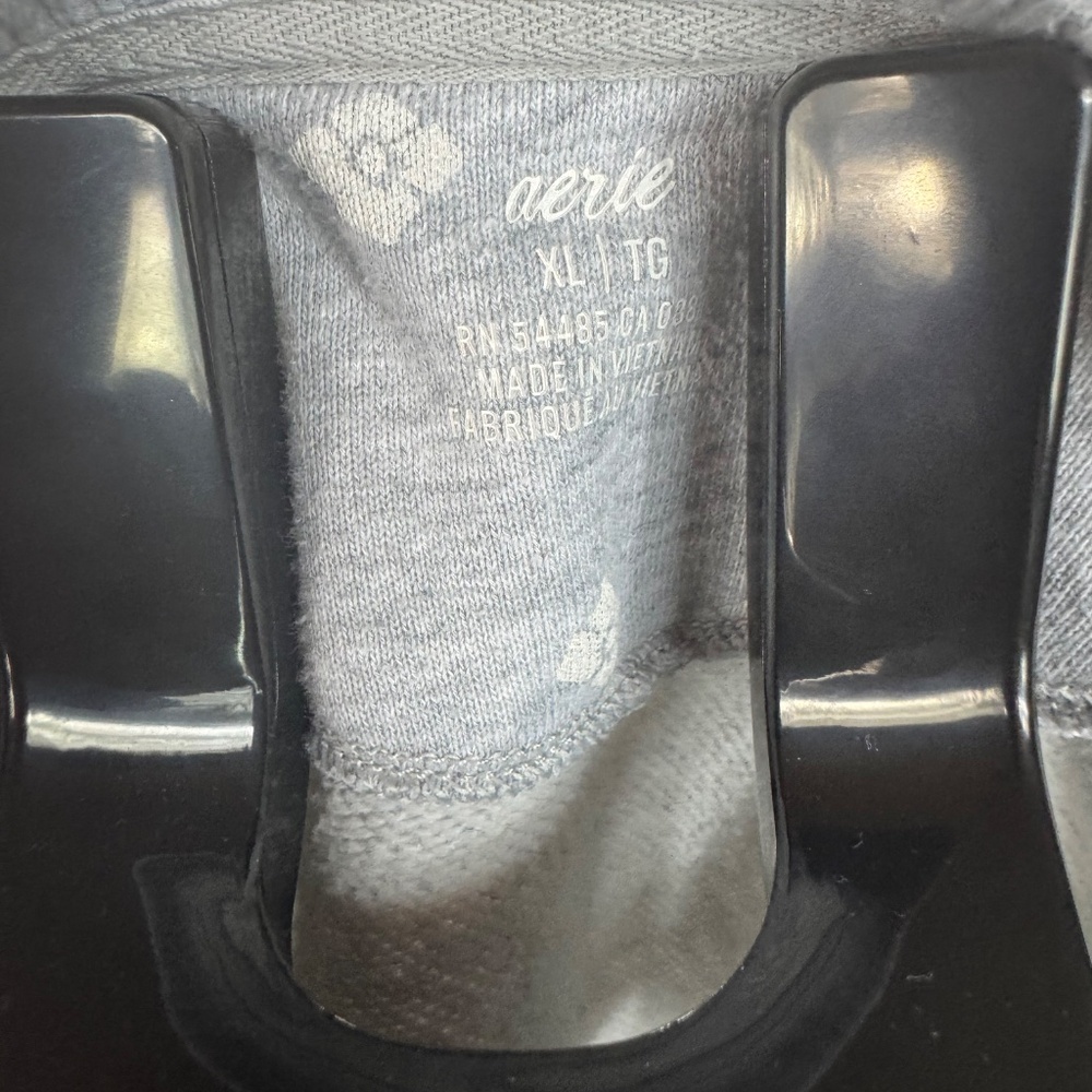 Aerie Women’s Distressed Floral Crewneck Sweatshirt Gray Size XL - Picture 5 of 5